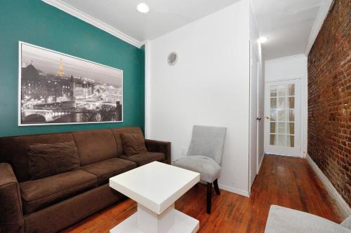 Near Time Square Cozy 2br In Nyc in New York, USA