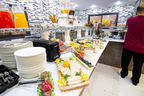 Toit ja joogid, Beirut Hotel 2 New near Jordaania musueum