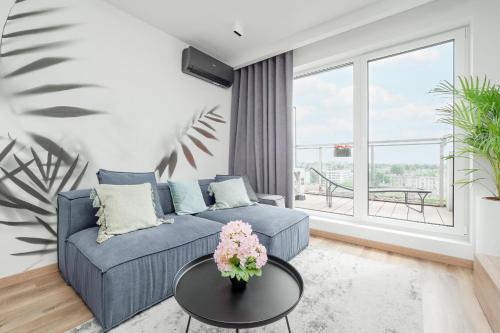 One-Bedroom Apartment with Balcony