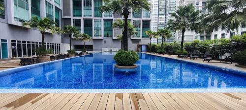 Soho Suites klcc by Happy stay - image 5