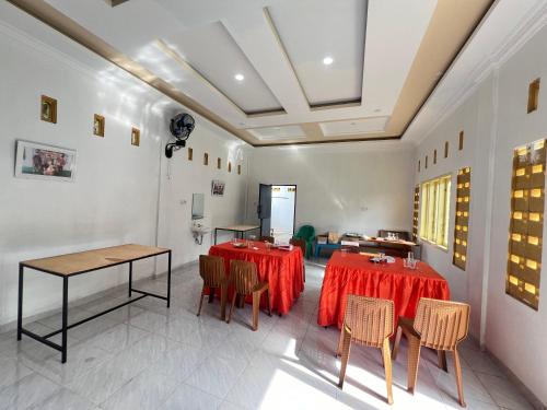 Guesthouse Ananda Lubuk basung in Agam