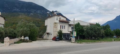 Hotel Tepelena