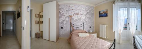 2 twin beds