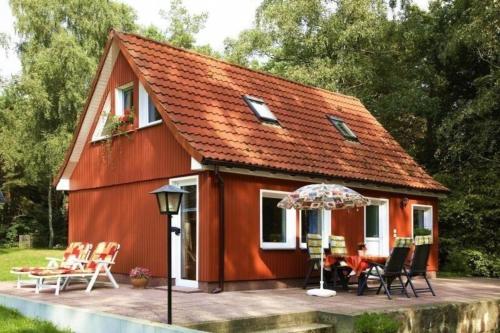 Wunderschönes Ferienhaus in Zinnowitz mit Großer Terrasse