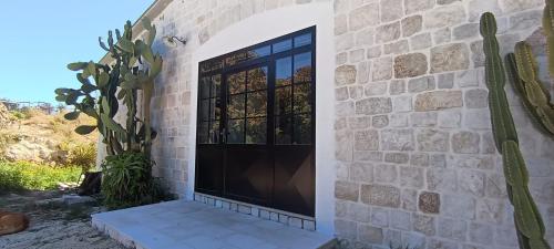 PEACE ROOMS 4
