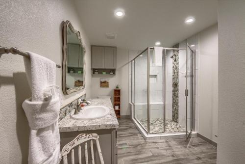 Down River Haus LD 727 - main image