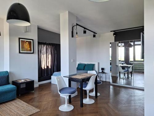 Apartamenty Wiejska 9 - image 2