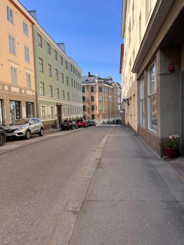 Exterior view, Central Helsinki Punavuori 40m2 entire flat near Löyly