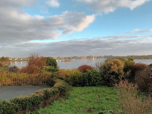 villa les pieds dans l'eau - Location saisonnière - Plouhinec