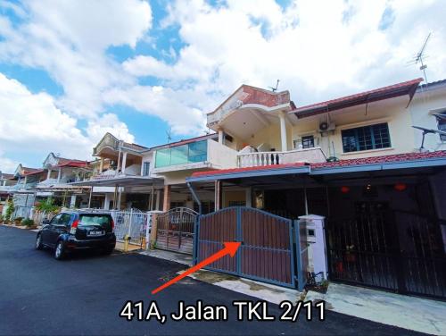 Kota 3BR Townhouse 5 Pax - TVBox/Mahjong/Jonker