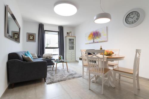 King David Apartment - J&J - image 3