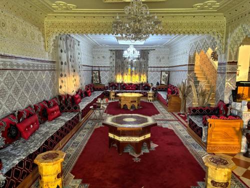 Dar el kebira in Quartier El Mansour