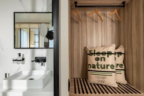 The Residence - Christokopidou Hotel & SPA - image 12