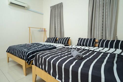 NEW-Batu Pahat 10pax Mahjong Snooker BBQ