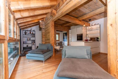Two-Bedroom Deluxe Apartment
