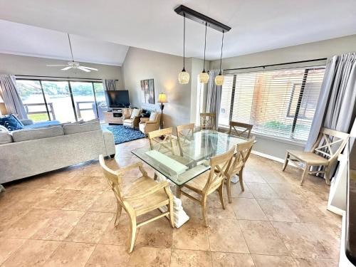 5191 Beachwalk in Destin (FL)