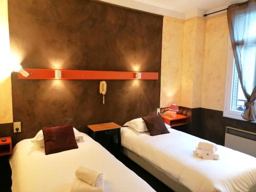 Twin Room with Mountain View