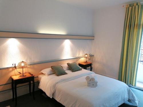 Double Room with Mountain View