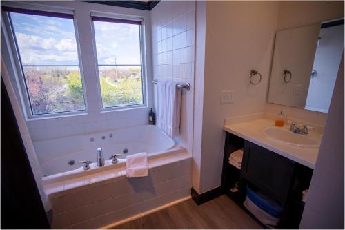 Nuk's Executive Suites