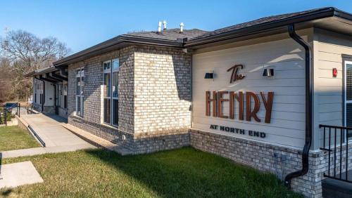 Landing at The Henry - 1 Bedroom in Northwest Charlotte in Charlotte, USA