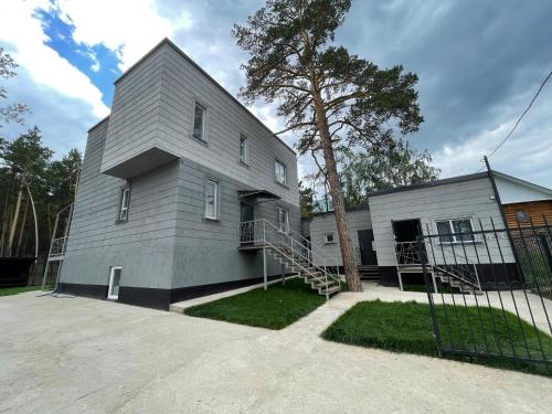 Cube guest house, Vorobʼyëvka