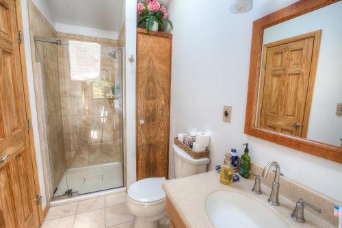 Beautiful Village Home with Hot Tub, Blocks to Main Street! in Lake Placid, USA