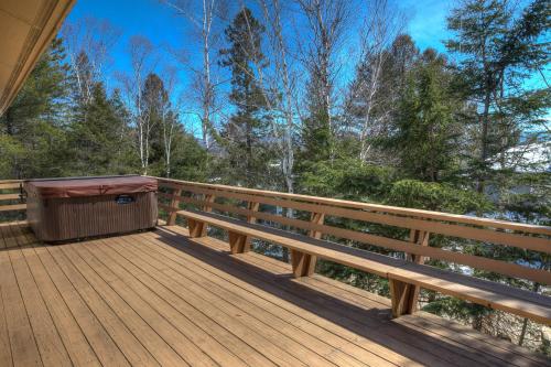 Beautiful Village Home with Hot Tub, Blocks to Main Street! in Lake Placid, USA