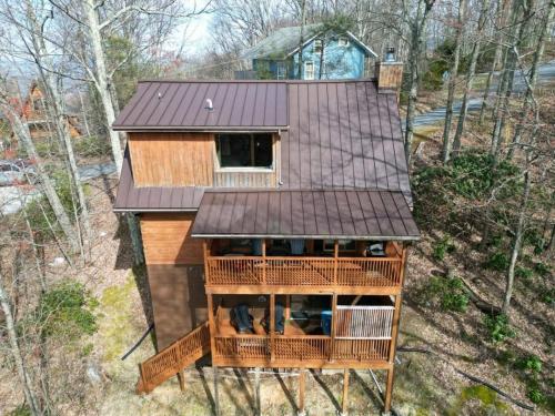 Cherokee Winds cabin - image 8