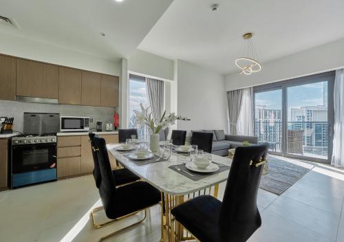 Majestic Act One 2BR 42nd floor- Downtown & sea view, Dubai (photo 3)