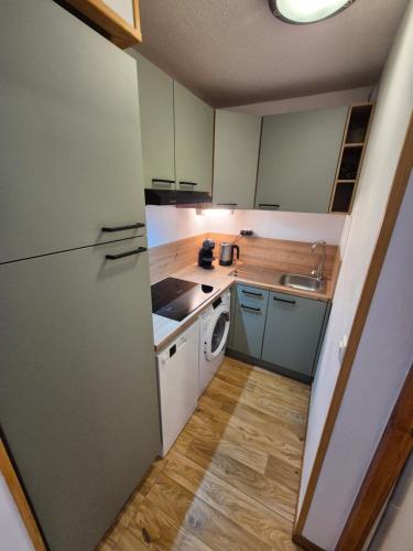 T2 + coin montagne - Wifi/Piscine - Les Orres 1800, Les Orres (foto 2)