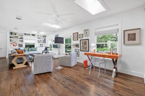 Bowman Bungalow in Austin, USA