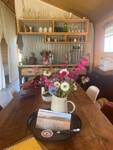 Wheatfields Luxury Glamping in Tenterden