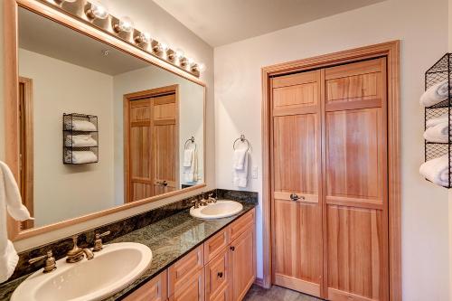 Corral 204S by Great Western Lodging in Breckenridge, USA