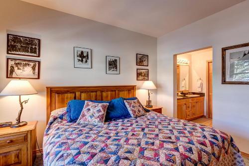 Corral 204S by Great Western Lodging in Breckenridge, USA