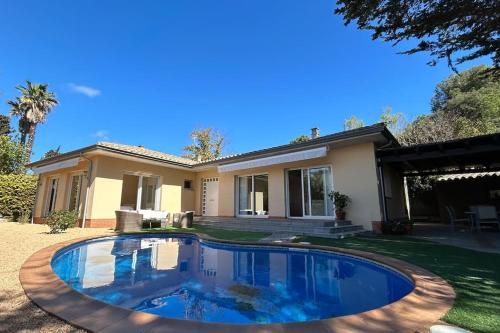 Preciosa Villa con Piscina en s'Agaró