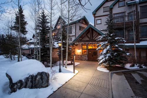 Corral 308W by Great Western Lodging in Warrior's Mark