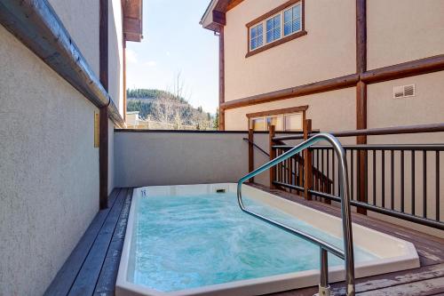 Corral 308W by Great Western Lodging in Warrior's Mark