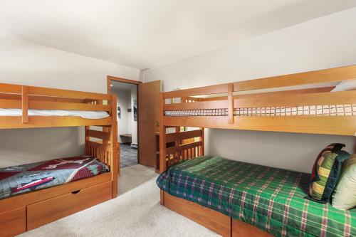Marina Place 115 by Great Western Lodging in Dillon, USA