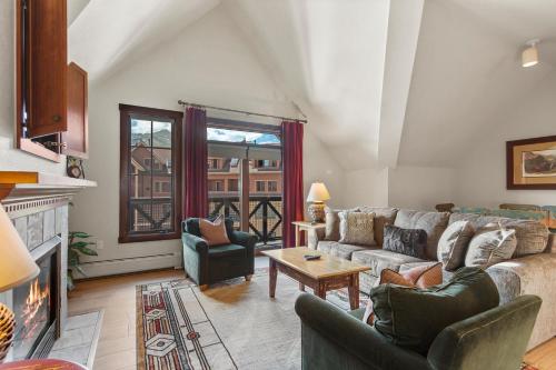 Main Street Station 2402 by Great Western Lodging in Breckenridge, USA