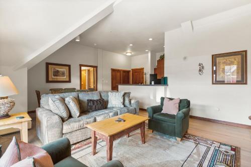 Main Street Station 2402 by Great Western Lodging in Breckenridge, USA