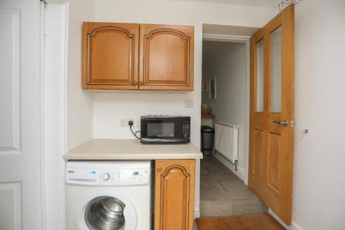 Maes Y Ddol Maes Y Ddol