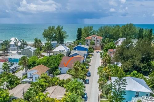 Large Private Home with SwimSpa 100 steps from Beach in St Pete Beach, USA