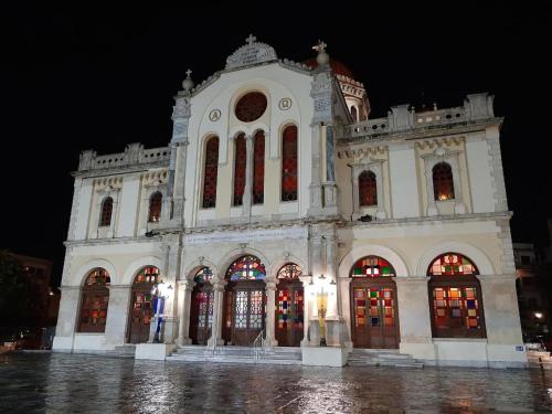 Spacious city center apartment by Renthub