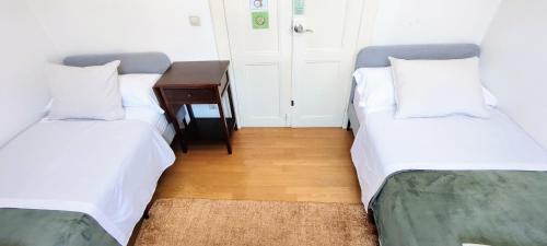 Camera twin, bagno in comune