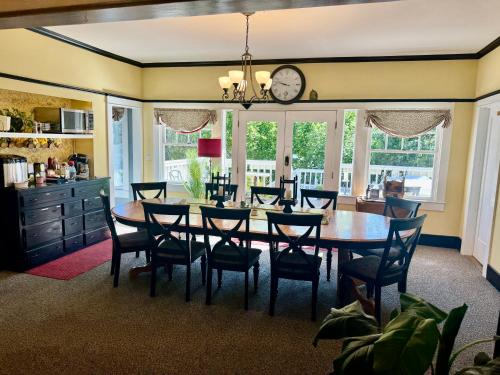 Bayberry Inn B&B and Oregon Wellness Retreat - 편의 시설/서비스