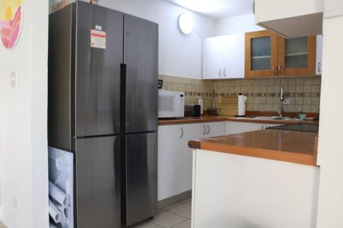 Gated paradise townhome/ airport in 케롤라이나