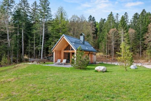 NEW OPENING "Sissi Chalets" - Unique Luxury Hideaway with Mountain view & Sauna