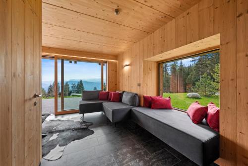 Kilátás, NEW OPENING "Sissi Chalets" - Unique Luxury Hideaway with Mountain view & Sauna in Cavareno