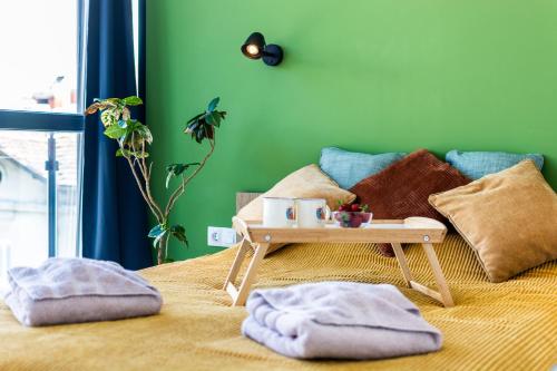 Artistic Flat in City Center for Business&Pleasure Trips, Sofia
