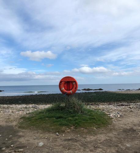 Strand, A cosy seaside cottage in Cullen